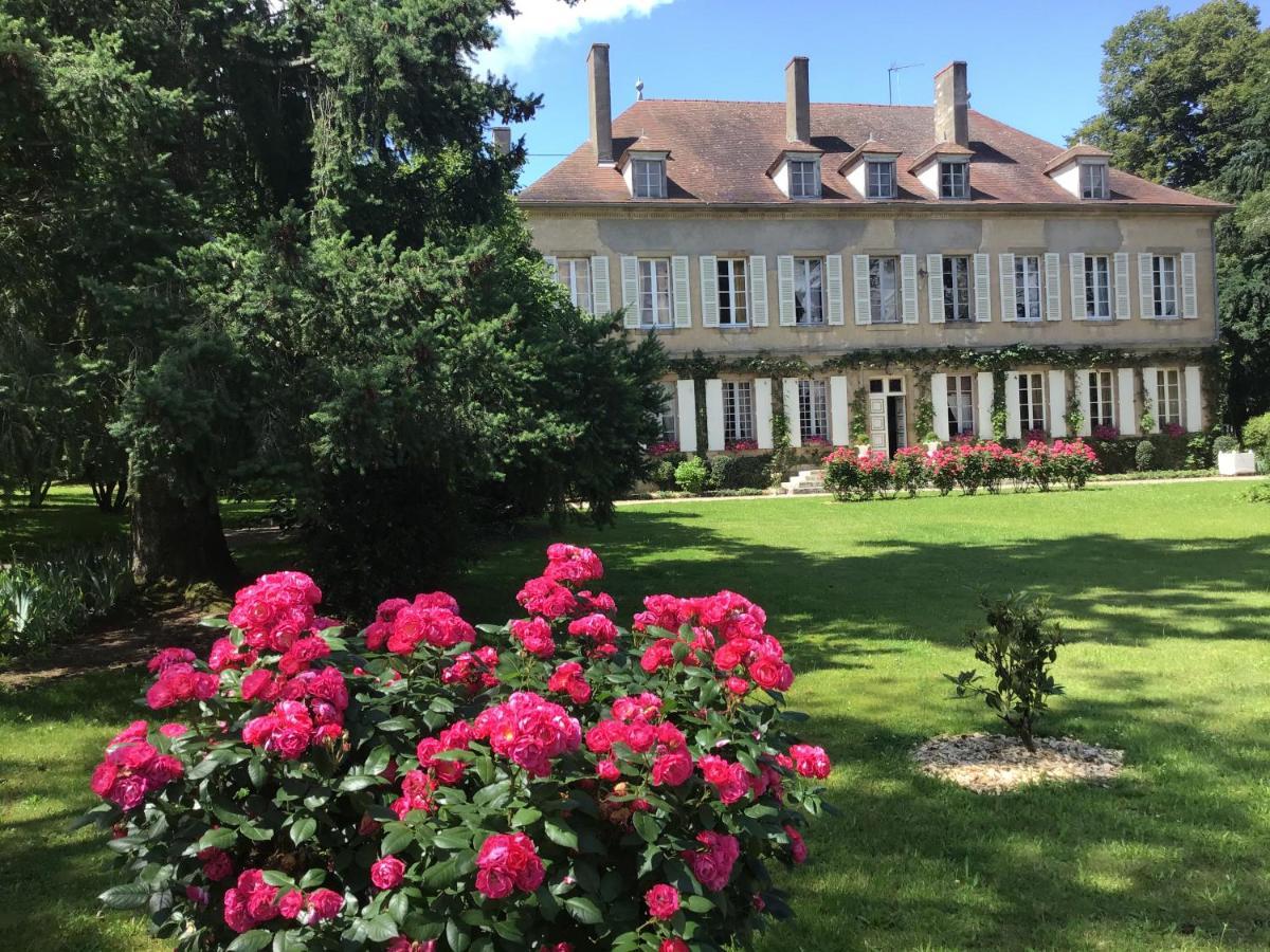 Bed & Breakfast Chateau De Longeville