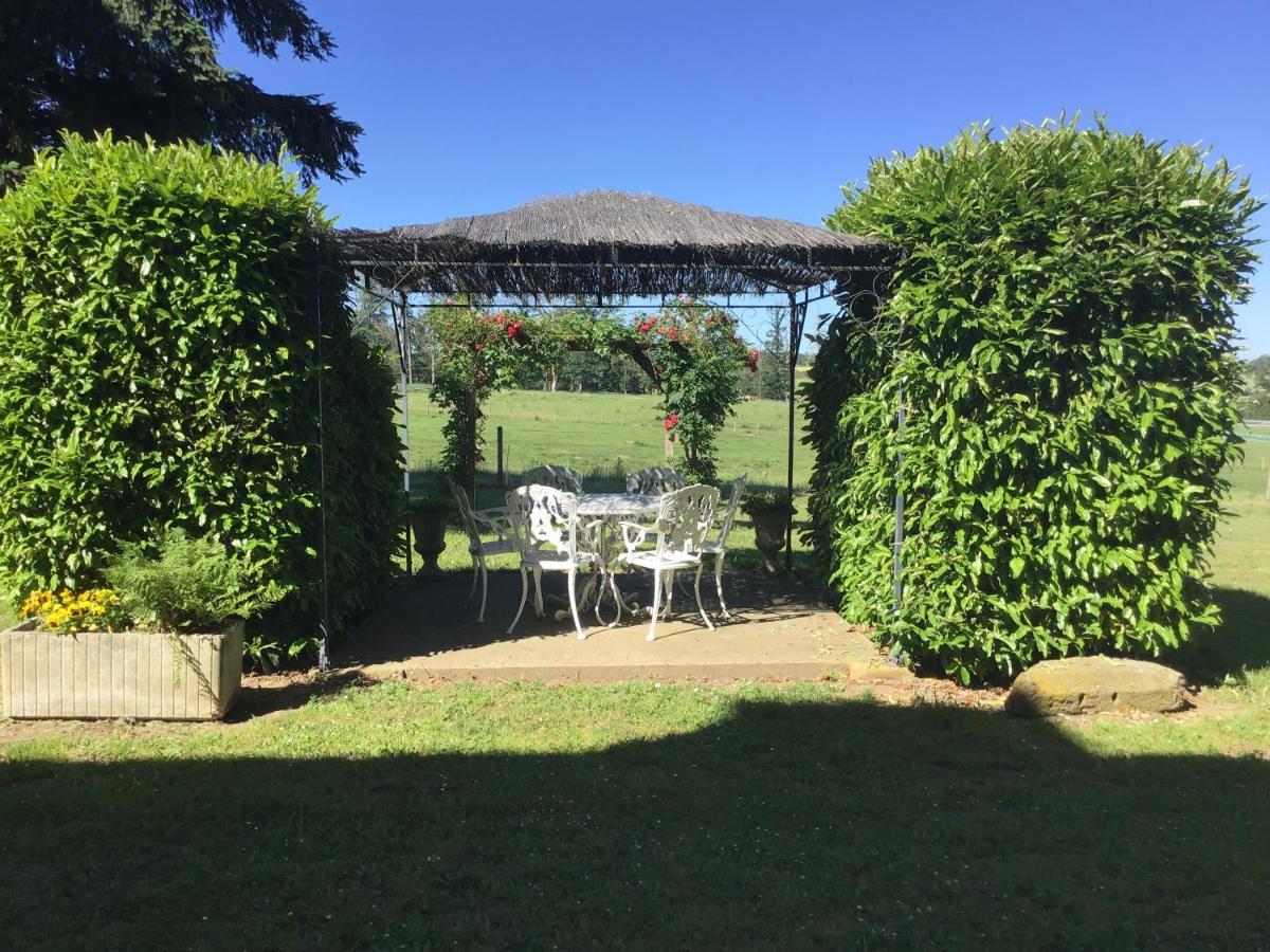 Bed & Breakfast Chateau De Longeville *